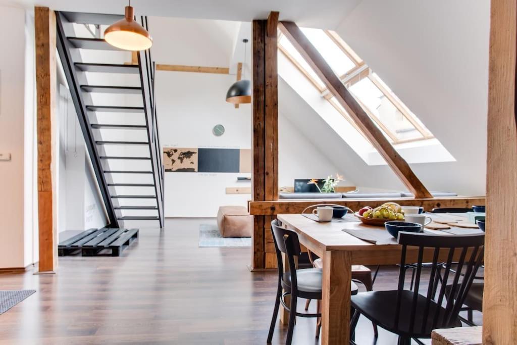 Unique City Centre Duplex, Castle View, Roof Top Terrace Lägenhet